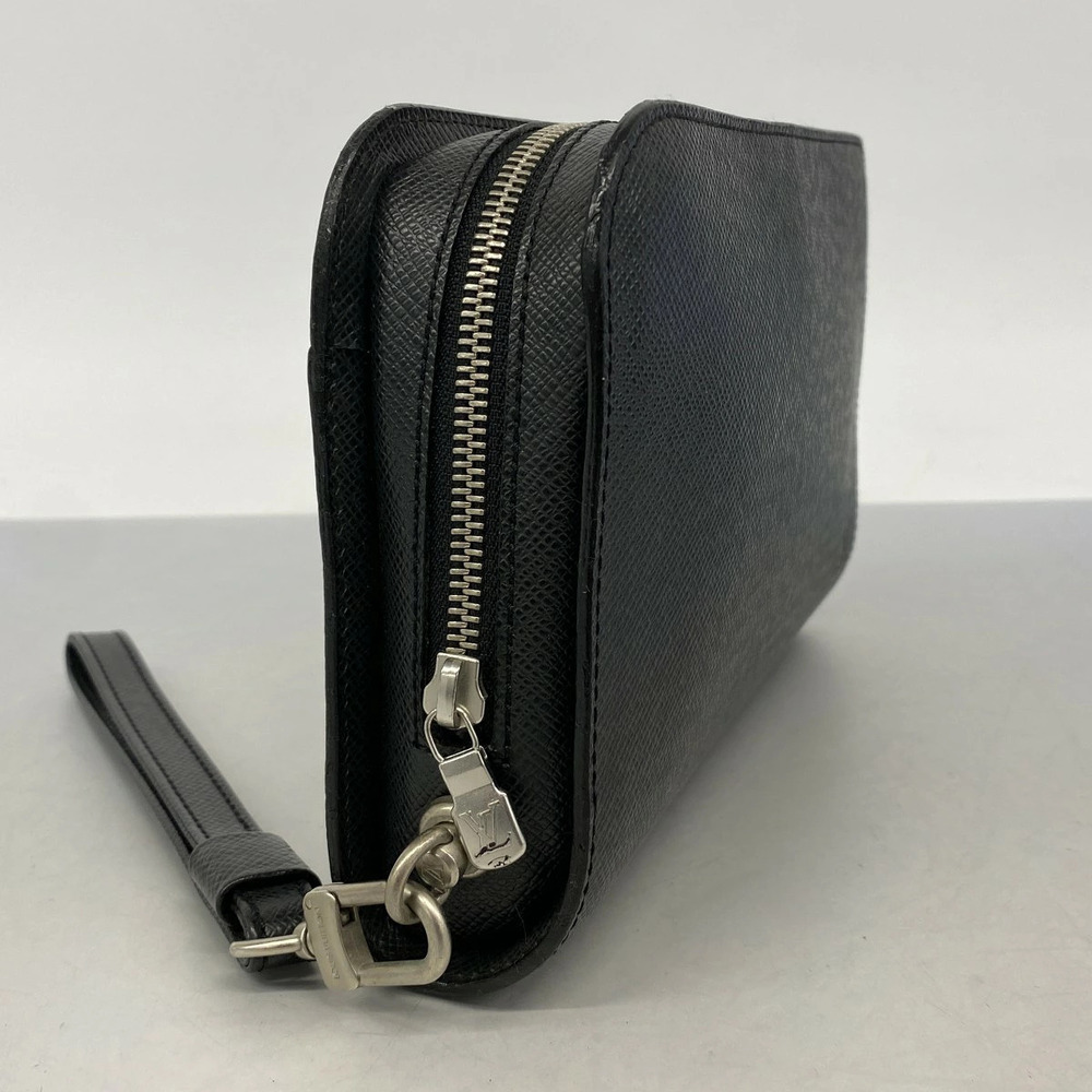 Louis Vuitton Bag Ardoise Baikal Taiga Clutch Black